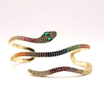 side image for BRACELETE COBRA BANHADO A OURO 18K CRAVEJADO COM MICRO ZIRCÔNIAS COLORIDAS - 1