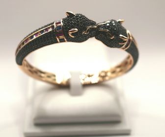 side image for ANEL BANHADO A OURO 18K ESCULTURA PANTERA CRAVEJADO EM MICROZIRCONIAS COLORIDAS  - 1