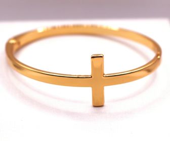 side image for BRACELETE CRUZ BANHADO A OURO 18K  - 1