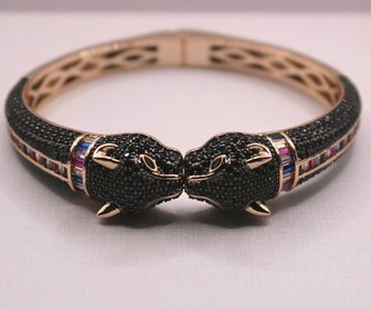 side image for BRACELETE PANTERA BANHADO A OURO 18K CRAVEJADO COM MICROZIRCONIAS COLORIDAS - 1