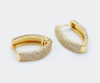 side image for BRINCO ARGOLINHA "V" BANHADO A OURO 18K  CRAVEJADO COM MICRO ZIRCÔNIAS CRISTAIS - 2