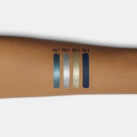 side image for Glam Eyeshadow Quad

 Party Glam - 2