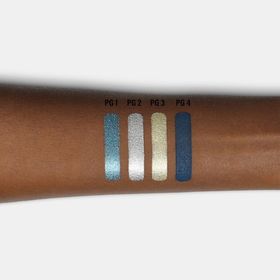 side image for Glam Eyeshadow Quad

 Party Glam - 3