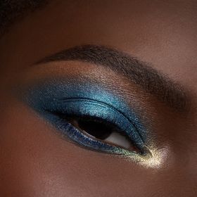 side image for Glam Eyeshadow Quad

 Party Glam - 6