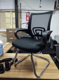 side image for Cadeira Escritório Basic Diretor Fixa Tela Mesh Preta Base Cromada - 4