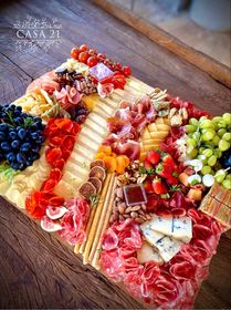 side image for Grazing Table GG (Serve de 9 a 10 pessoas) - 2