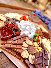 side image for Grazing Table GG Doce Fondue (serve de 8 a 9 pessoas) - 4
