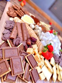 side image for Grazing Table GG Doce Fondue (serve de 8 a 9 pessoas) - 3