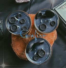 side image for 🕯🍿🪡  CORALINE JONES 🕯🍿🪡 - 1