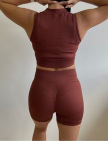 side image for Set top & short push up marrón  - 1