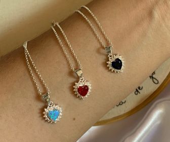 side image for Uma verdadeira Jóia❤️ Colar coração cravejado com pedras zircônia 💎💎💎  - 1