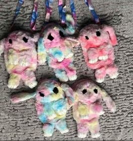 side image for Bolso Conejo Peluche Multicolor - 2