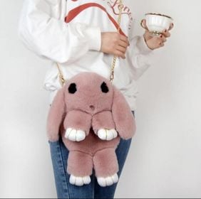 side image for Bolso Conejo Peluche - 2