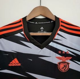 side image for BENFICA III 21/22 - 2
