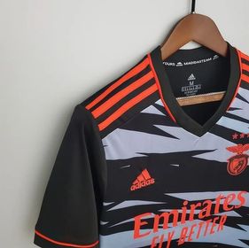 side image for BENFICA III 21/22 - 5