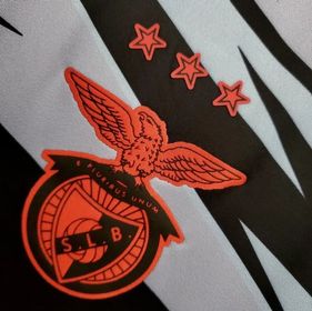 side image for BENFICA III 21/22 - 3