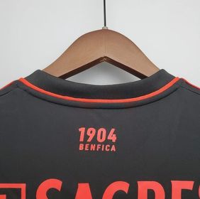 side image for BENFICA III 21/22 - 4
