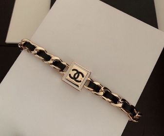side image for Chanel collar - 2