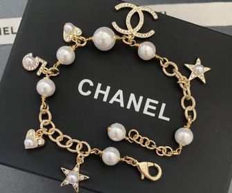 side image for  Chanel Brazalete - 1