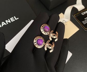 side image for Chanel arete - 2