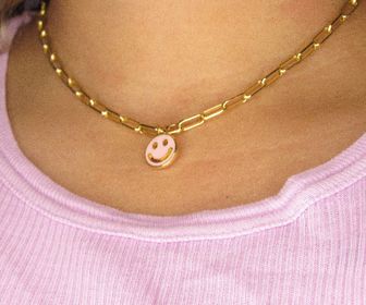 side image for Chocker caritas felices  - 1