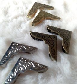 side image for Metal Corner Protector - 4 pcs - 2